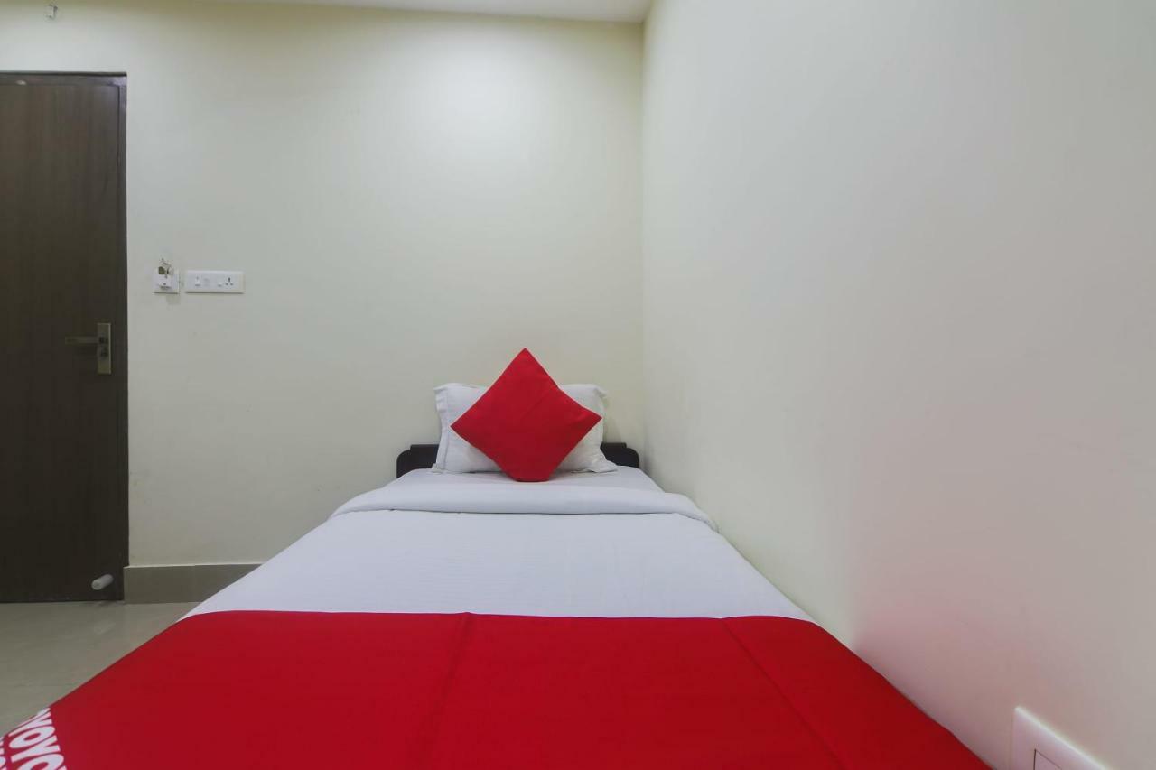 Oyo 27619 Hotel Blue Bird Annexe Nowgong Exterior foto