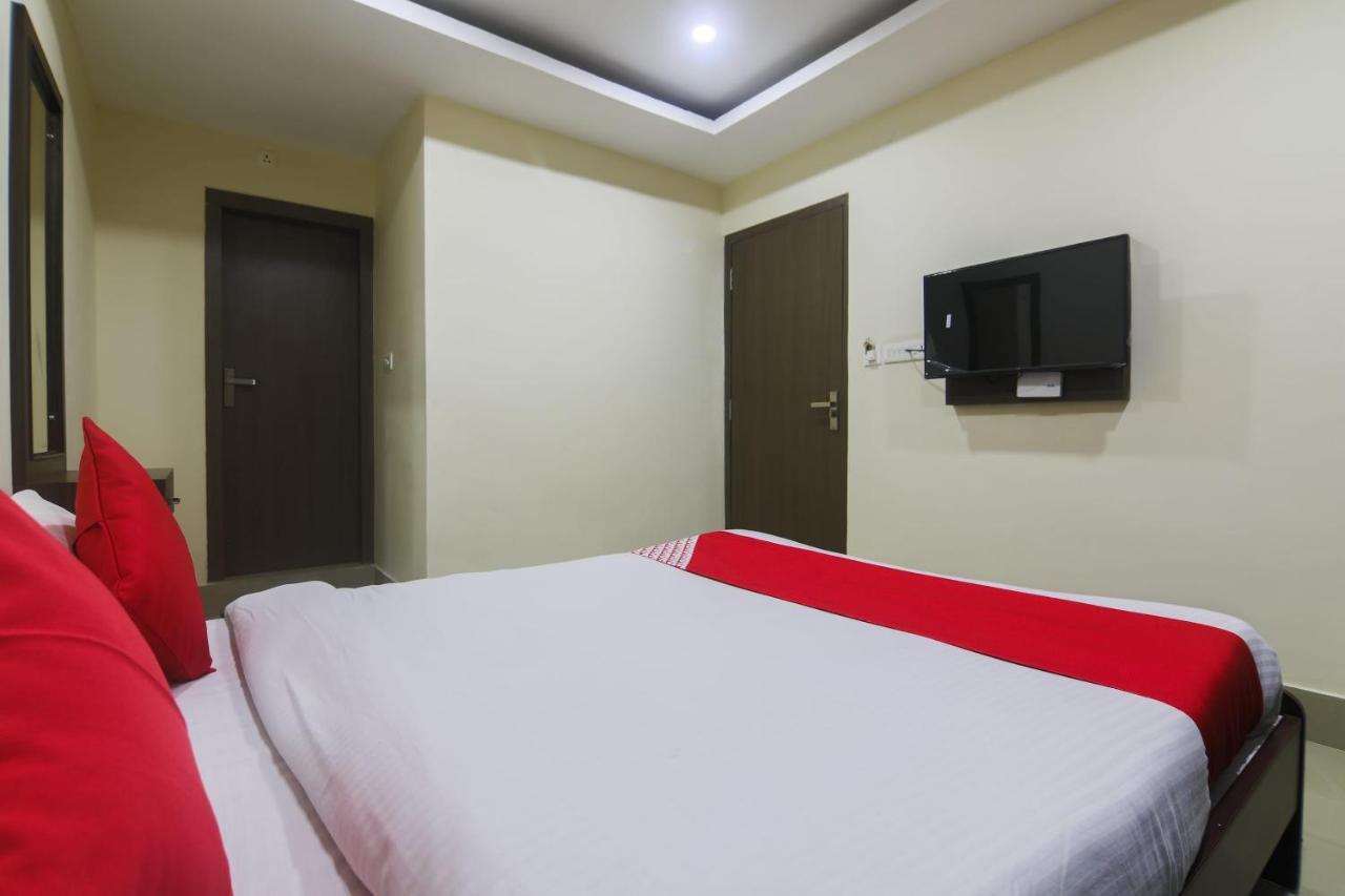 Oyo 27619 Hotel Blue Bird Annexe Nowgong Exterior foto